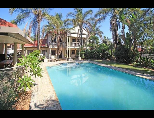 5 BEDROOM HOUSE FOR SALE IN DOWERGLEN EXT 3